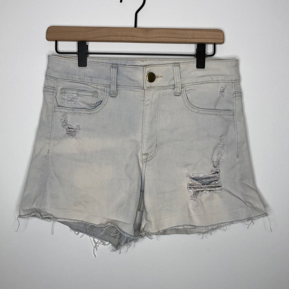 American Eagle Light Wash Hi-Rise Shortie Size 8